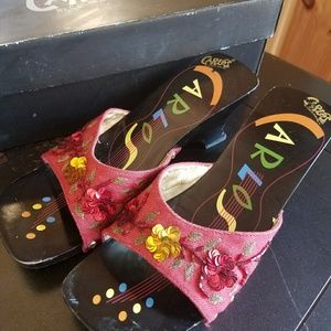 Carlos Santana red guitar sandals 5 M